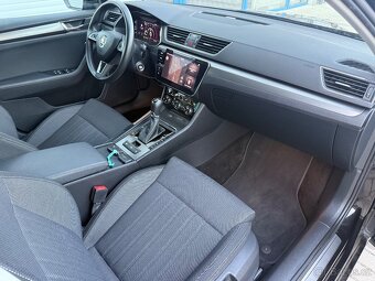 Škoda SUPERB 2.0 TDi DSG VIRTUAL MATRIX KAMERA TAŽNÉ 2020 - 8