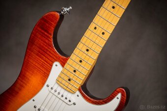 Fender ¨Stratocaster Select 2012 USA - 8