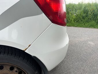 Škoda Fabia 2.generace 1.2 HTP 44kW bílá - 8