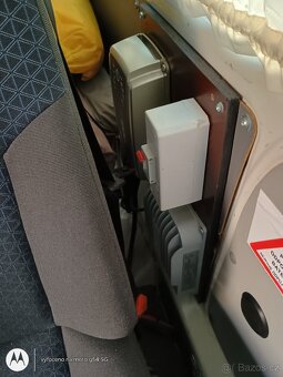 Prodám obytnou dodávku VW T5 - 8