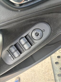 Ford s-max 2.5t 2006 ND - 8