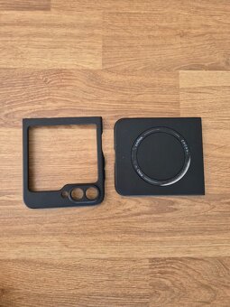 📱 Samsung Galaxy Z Flip6 256 GB + 🎁 Galaxy Watch7 44mm - 8