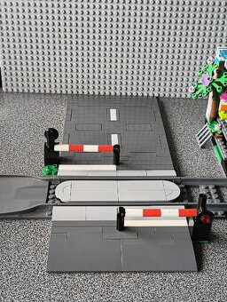 Lego 60335 - 8