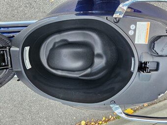 Vespa Primavera 125 - 8