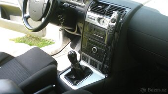 Ford Mondeo Mk3 2,0TDCI,96Kw,rok 2005 - 8