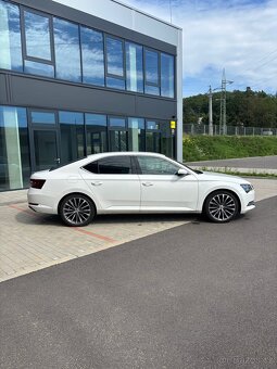 Škoda Superb 2.0 tdi L&K 4x4 - 8