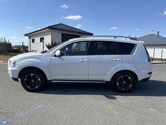 Mitsubishi Outlander 2.2 di-d 115kW +PůvodČR+Najeto 284TKM+ - 8