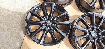 Mazda 3 cx-30 cx-3 cx-5 cx-7 kia 5x114,3 r18 - 8