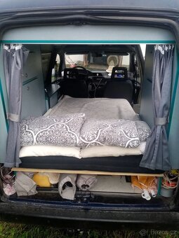Peugeot Expert obytný - 8