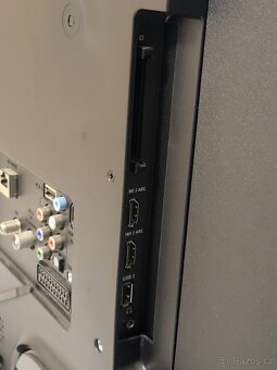 Televize 3D SMART LED Ambilight, Philips 107cm, 2x DO - 8