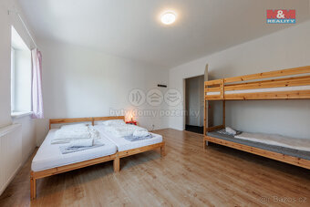 Prodej rodinného domu, 293 m², Vejprty, ul. Údolní - 8