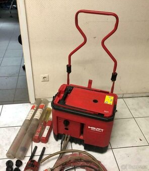 Jádrový vrták Hilti DD EC-1 + jednotka pro úpravu vody DD-RE - 8