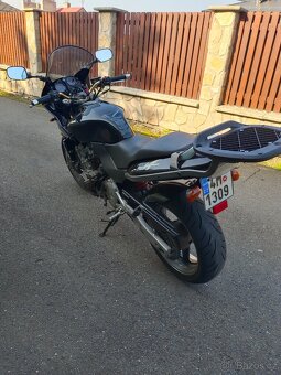Honda Hornet 600S - 8
