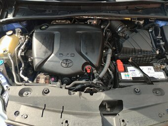 Toyota Avensis 2.0 D4D - 8