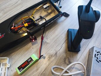 Feilun FT011 2.4G 55km/h RC Racing Boat - 8
