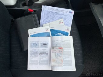 TOYOTA AURIS 1.6 VVT-i - KLIMATIZACE, TEMPOMAT - 8