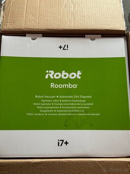IRobot i7+ s dokovací stanicí - 8