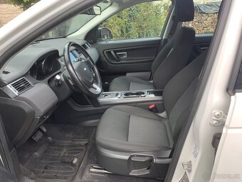Land Rover Discovery Sport - 8