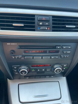 Bmw 320i - 8
