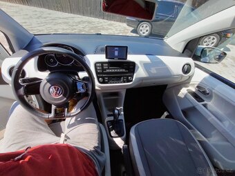 Volkswagen E-Up 2014 - 8