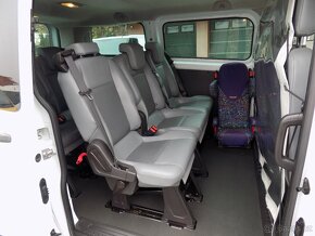 Ford Transit Custom 2.2 TDCI L1H1 KLIMA 9 MÍST - 8