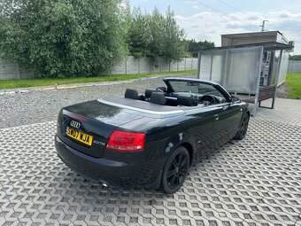 Audi A4 Cabrio 2.0 TDI S line - 8