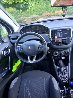 Prodám Peugeot 208 1.2 vti 60kw - 8