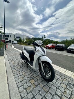 Kymco People one 125 - ZÁNOVNÍ - 8