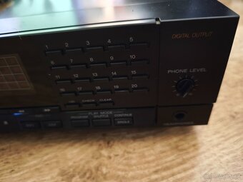 CD přehrávač Sony CDP-750(88-89), převodník TDA1541 ,čti po - 8