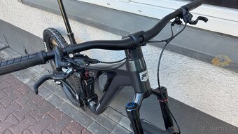 Horské kolo Focus JAM 6.8 Black - 8