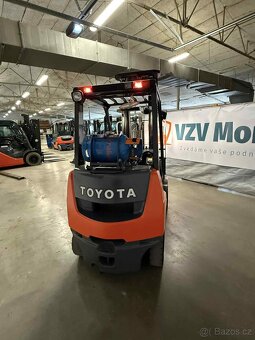 Vysokozdvižný vozík Toyota 02-8FGKF20 - 8