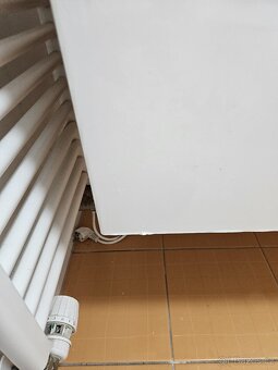 Umyvadlo se skříňkou - 8