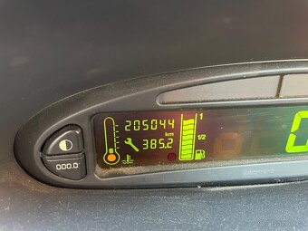 Citroen xara Picasso - 8