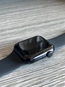 Apple Watch SE (2. generace) 40mm – jako nové + originální n - 8