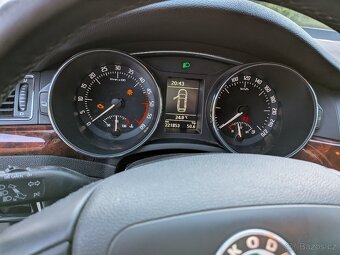 Škoda Superb combi 2.0 TDI 103 kW - 8