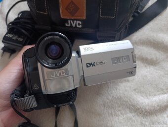 Videokamera JVC GR-DVL108 - 8