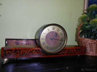 Staré hodiny JANTAR - známky stáří - foto - funkční - 8