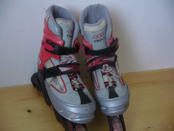 Kolečkové brusle TEMPISH a TRULY 33 - 36 - 8