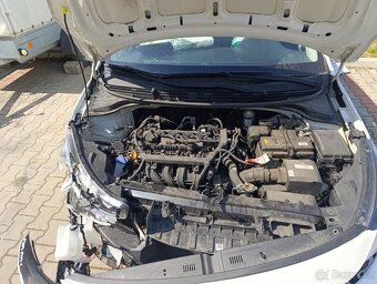 Prodám havarovanou Kia Rio 2021 1.2 62kw - 8