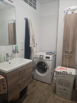 Pronájem hezkého bytu 2+1, 60m2, Opava, ul. Na Rybníčku - 8