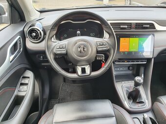 MG ZS Luxury 1.5 78kW 77tkm Virtual ACC ALU 17" kam360° - 8