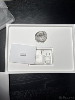 MacBook Pro 15” 2018 CTO/16GB RAM/Intel i7/512GB SSD - 8