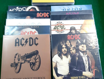 Prodám svou sbírku gramofonových desek - 56,55 - 8