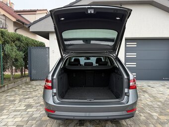 Škoda Superb Combi 2.0 TDI SCR Style DSG 2023 - 8