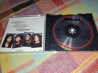 PRODAM 2xCD- METALLICA - - 8
