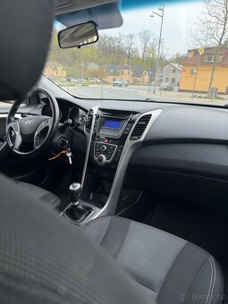Hyundai i30 combi 1.6TDi 2017 - 8