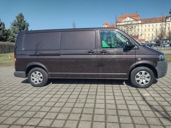 Volkswagen Transporter T5 2.0TDI DSG - 8