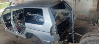 Karoserie Mitsubishi Pajero Sport - 8