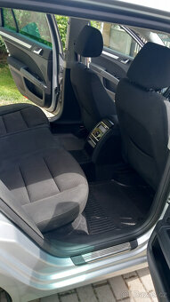 Škoda Superb 2.0 TDI 125 KW, manuál - 8