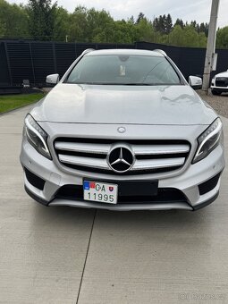 Mercedes benz GLA 200 AMG paket - 8